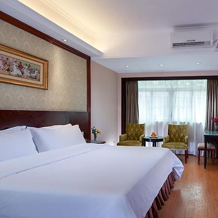 Vienna Hotel Airport Branch Shenzhen Exterior photo