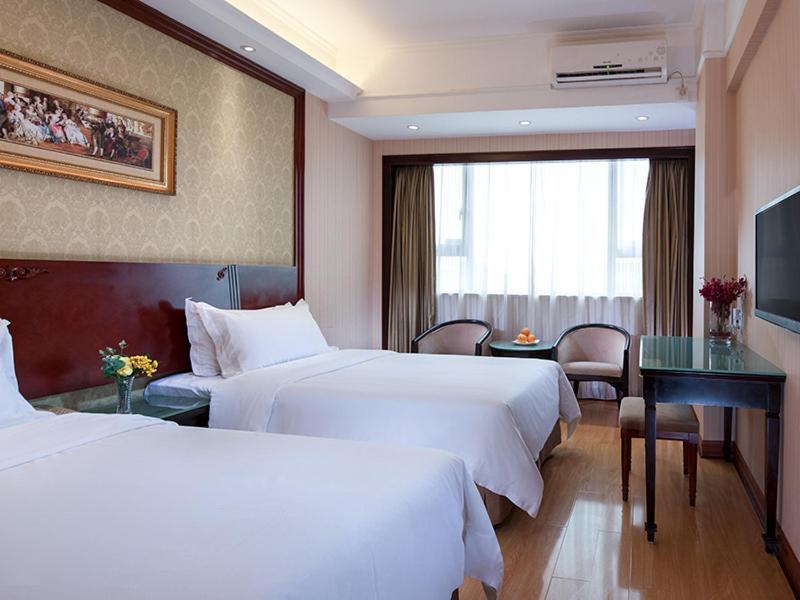 Vienna Hotel Airport Branch Shenzhen Exterior photo