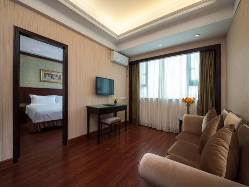 Vienna Hotel Airport Branch Shenzhen Exterior photo